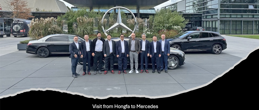 President Guo and his delegation were invited to visit the Mercedes Benz factory in Stuttgart and witness the Hongfa relays inside!